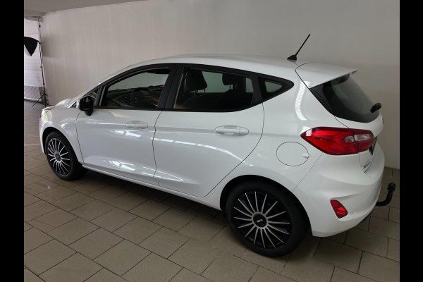 Ford Fiesta 1.1 AIRCO NAVI CRUISE BLUETOOTH ELEK RAMEN TREKHAAK CENT VERG 5DRDS ZEER NETTE AUTO
