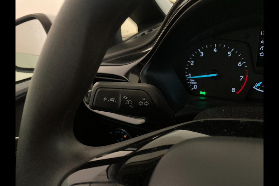 Ford Fiesta 1.1 AIRCO NAVI CRUISE BLUETOOTH ELEK RAMEN TREKHAAK CENT VERG 5DRDS ZEER NETTE AUTO