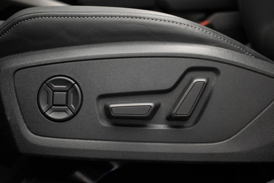 Audi A3 Limousine 35 TFSI edition one |Pano|Memory|Ambient|Adaptive|Carplay|Camera|