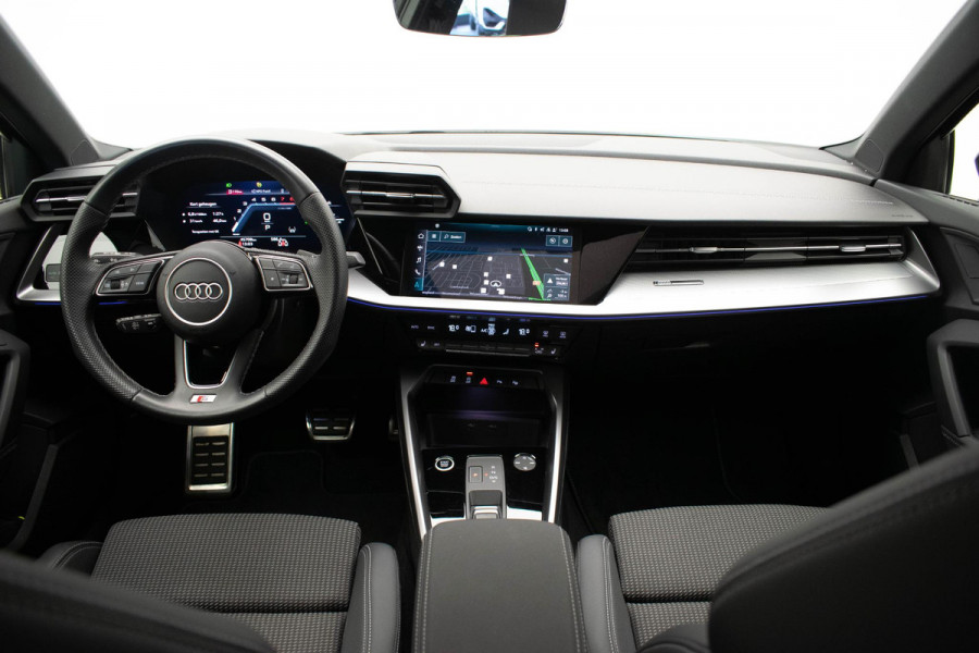 Audi A3 Limousine 35 TFSI edition one |Pano|Memory|Ambient|Adaptive|Carplay|Camera|