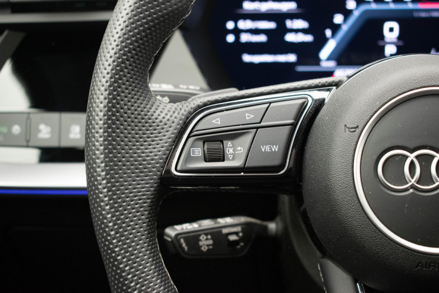Audi A3 Limousine 35 TFSI edition one |Pano|Memory|Ambient|Adaptive|Carplay|Camera|