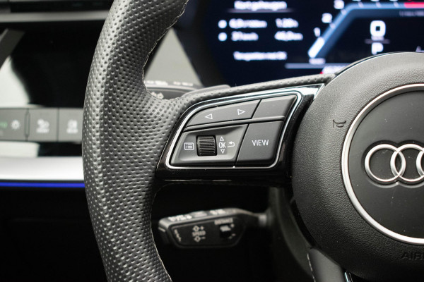 Audi A3 Limousine 35 TFSI edition one |Pano|Memory|Ambient|Adaptive|Carplay|Camera|