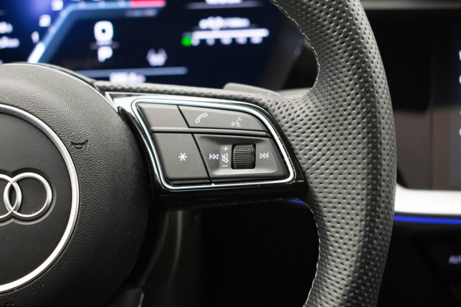 Audi A3 Limousine 35 TFSI edition one |Pano|Memory|Ambient|Adaptive|Carplay|Camera|