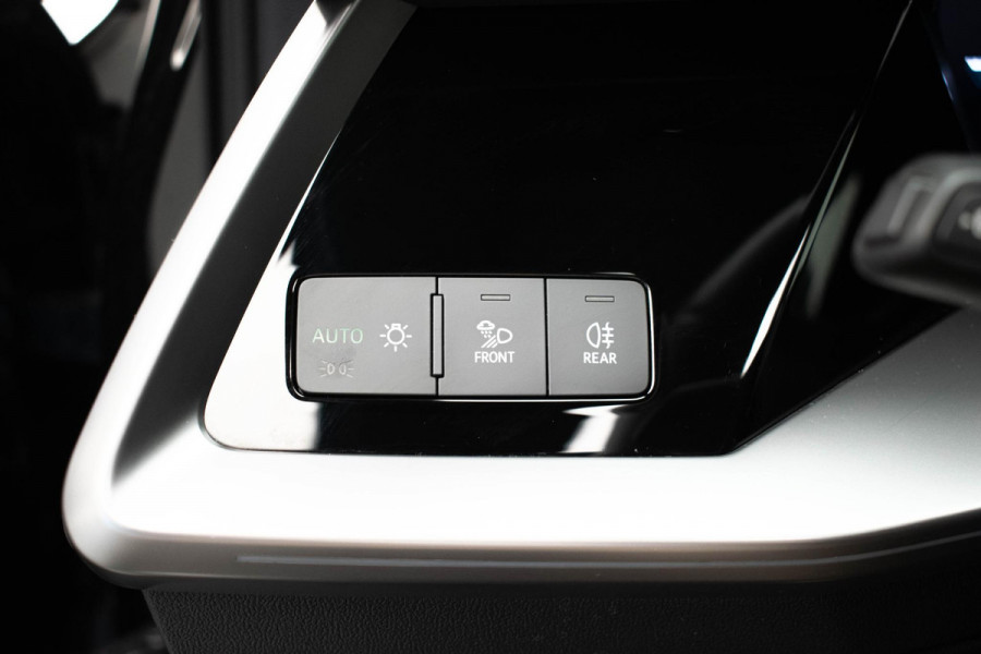 Audi A3 Limousine 35 TFSI edition one |Pano|Memory|Ambient|Adaptive|Carplay|Camera|