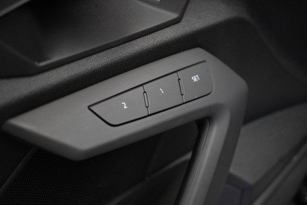 Audi A3 Limousine 35 TFSI edition one |Pano|Memory|Ambient|Adaptive|Carplay|Camera|