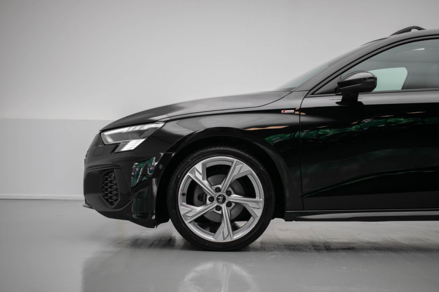 Audi A3 Limousine 35 TFSI edition one |Pano|Memory|Ambient|Adaptive|Carplay|Camera|