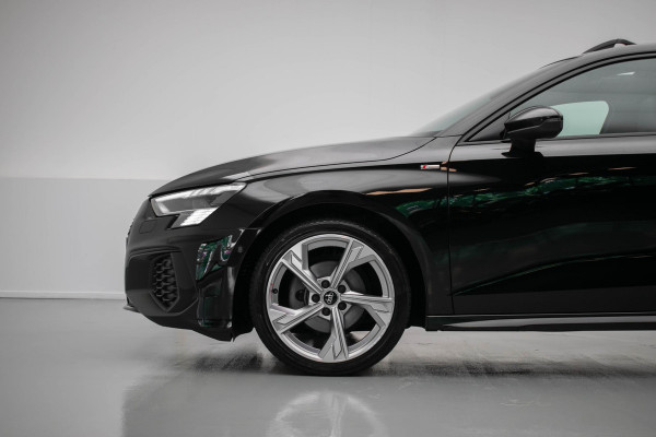 Audi A3 Limousine 35 TFSI edition one |Pano|Memory|Ambient|Adaptive|Carplay|Camera|