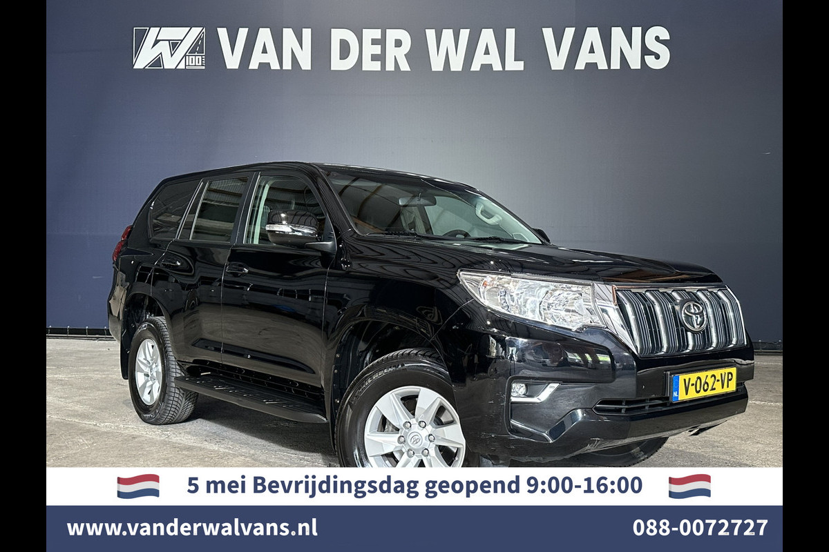 Toyota Land Cruiser 2.8 D-4D-F 177pk Automaat 3000kg Trekhaak Euro6 Airco | Camera | Navigatie | LM velgen Cruisecontrol, Parkeersensoren, Stoelverwarming, Verwarmde voorruit Toyota Land Cruiser 2.8 D-4D-F 177pk Automaat 3000kg Trekhaak Euro6 Airco | Camera | Navigatie | LM velgen Cruisecontrol, Parkeersensoren, Stoelverwarming, Verwarmde voorruit