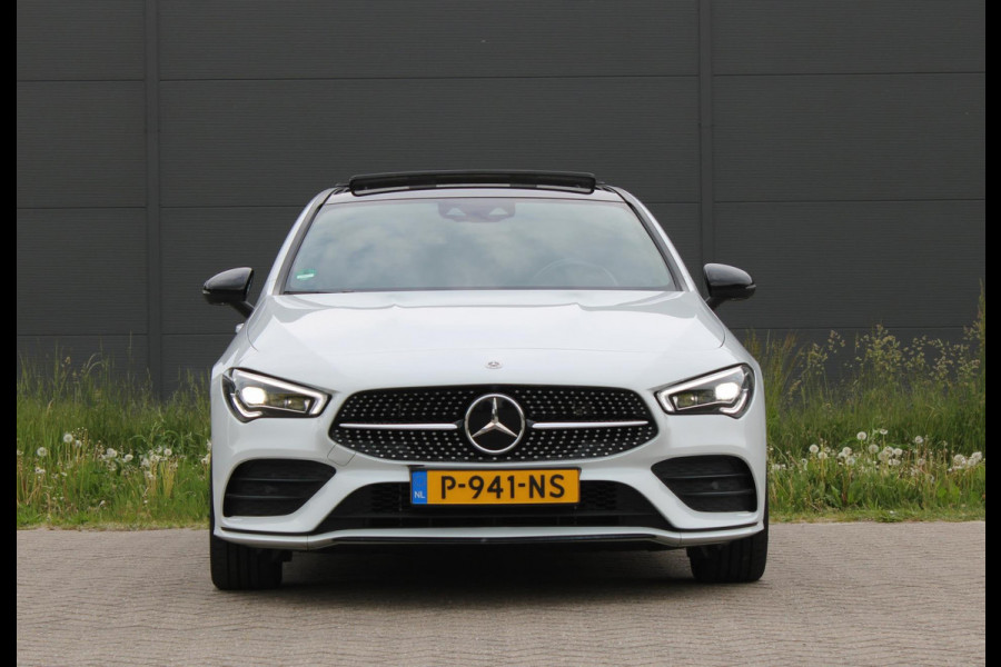 Mercedes-Benz CLA-Klasse Shooting Brake 250e PremiumPlus AMG-Line Panodak !!NIEUWBINNEN!!