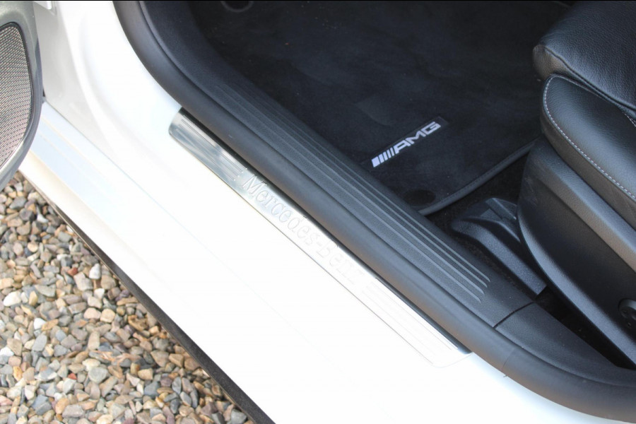 Mercedes-Benz CLA-Klasse Shooting Brake 250e PremiumPlus AMG-Line Panodak !!NIEUWBINNEN!!