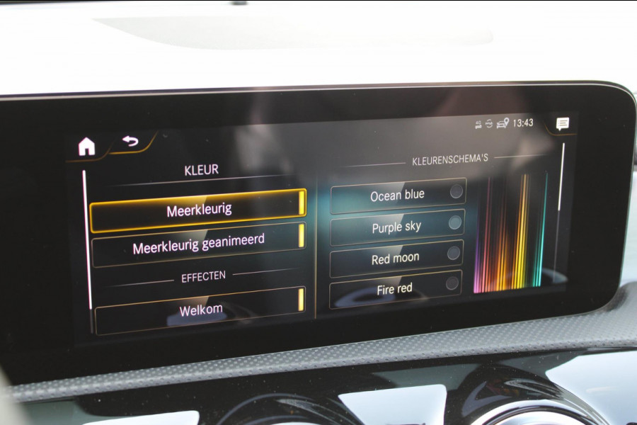Mercedes-Benz CLA-Klasse Shooting Brake 250e PremiumPlus AMG-Line Panodak !!NIEUWBINNEN!!