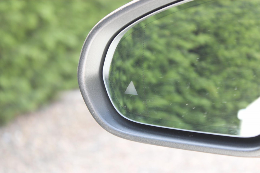 Mercedes-Benz CLA-Klasse Shooting Brake 250e PremiumPlus AMG-Line Panodak !!NIEUWBINNEN!!
