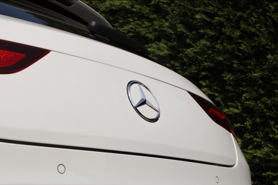 Mercedes-Benz CLA-Klasse Shooting Brake 250e PremiumPlus AMG-Line Panodak !!NIEUWBINNEN!!