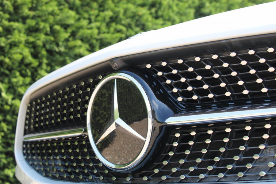 Mercedes-Benz CLA-Klasse Shooting Brake 250e PremiumPlus AMG-Line Panodak !!NIEUWBINNEN!!