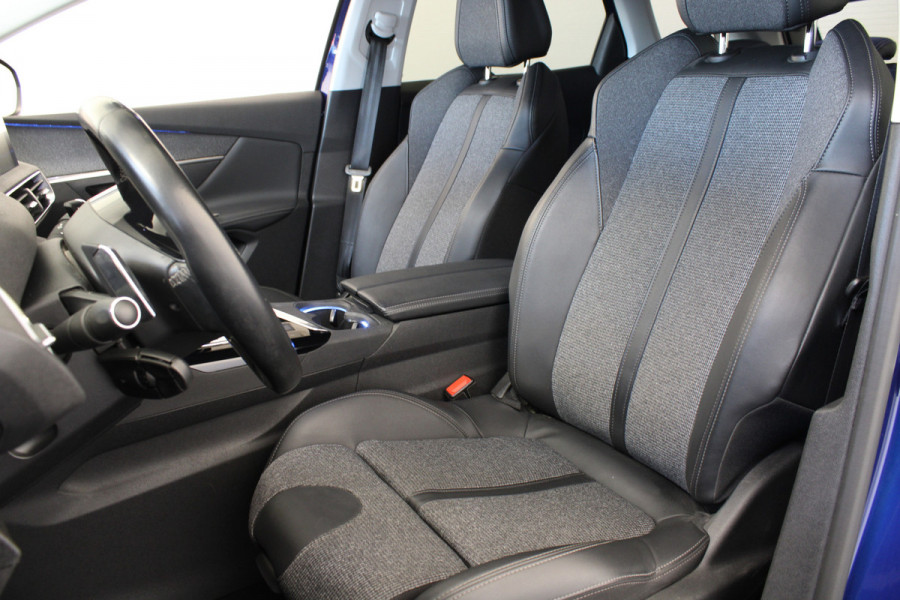 Peugeot 3008 1.2 PureTech Allure |Stoelverwarming|Camera|Navi|