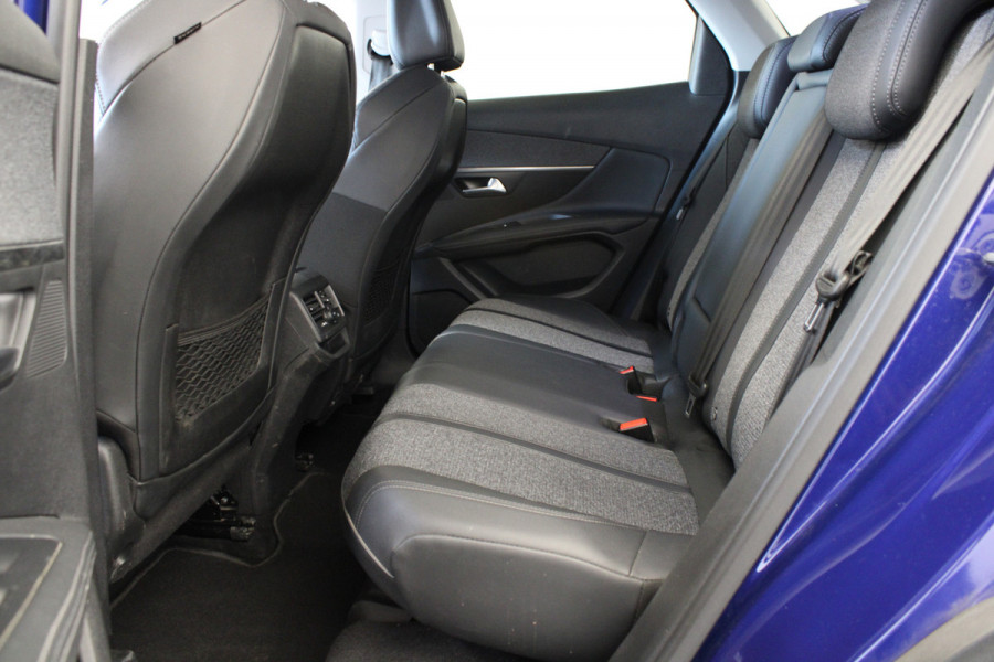 Peugeot 3008 1.2 PureTech Allure |Stoelverwarming|Camera|Navi|