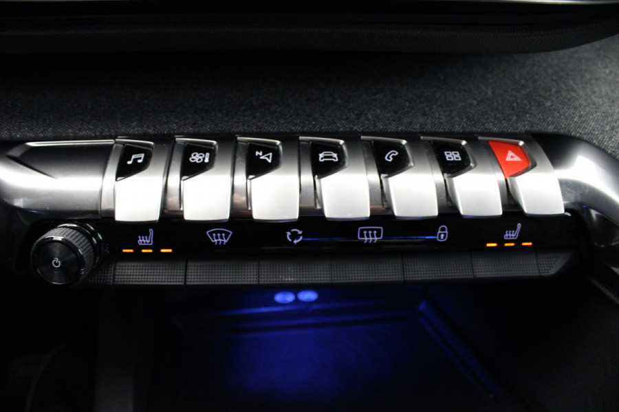 Peugeot 3008 1.2 PureTech Allure |Stoelverwarming|Camera|Navi|