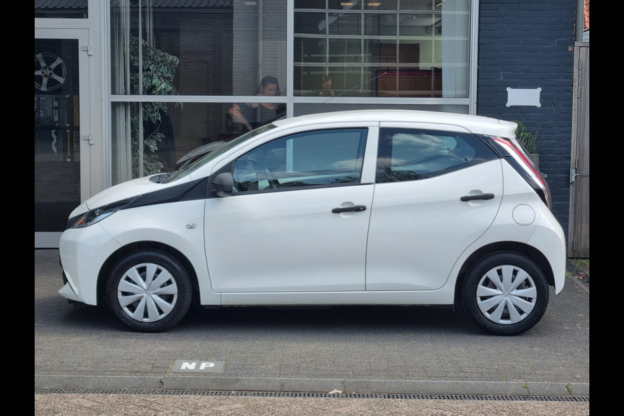 Toyota Aygo 1.0 VVT-i x-fun NAP / AIRCO /