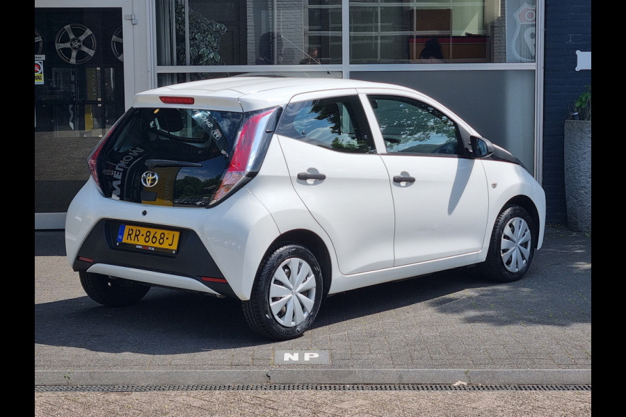 Toyota Aygo 1.0 VVT-i x-fun NAP / AIRCO /