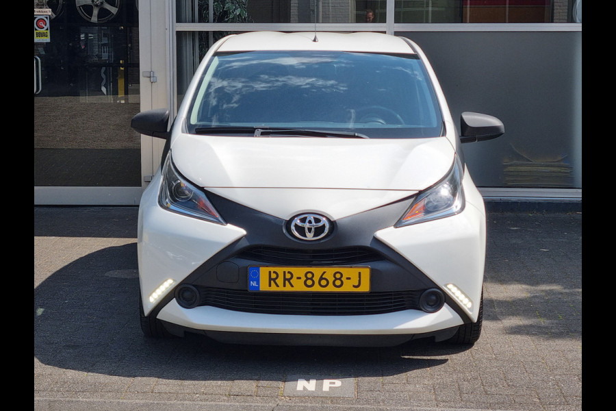 Toyota Aygo 1.0 VVT-i x-fun NAP / AIRCO /