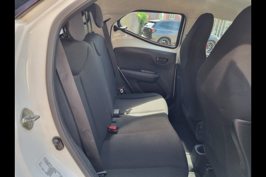 Toyota Aygo 1.0 VVT-i x-fun NAP / AIRCO /