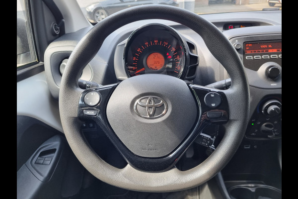 Toyota Aygo 1.0 VVT-i x-fun NAP / AIRCO /