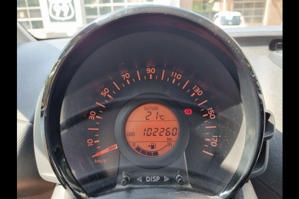 Toyota Aygo 1.0 VVT-i x-fun NAP / AIRCO /