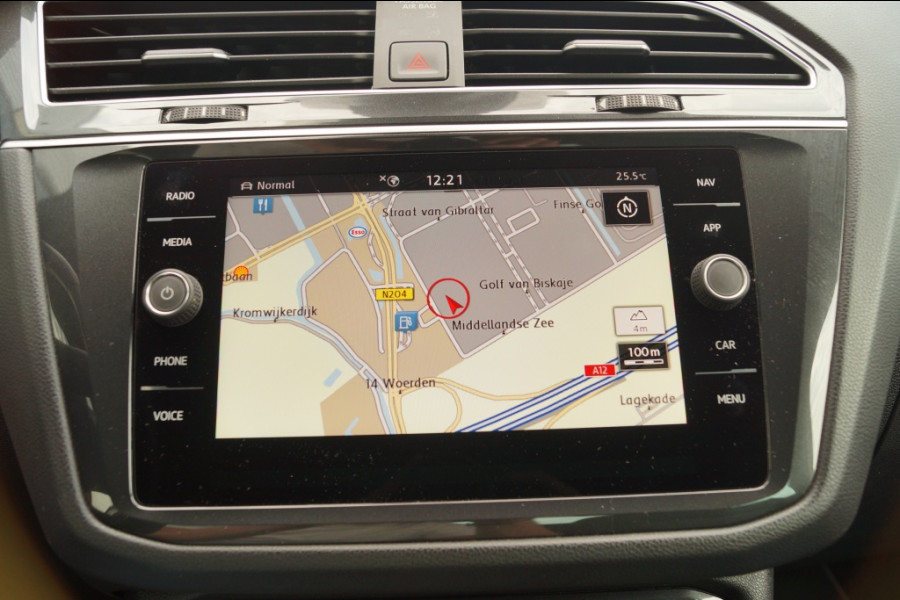 Volkswagen Tiguan 1.5 TSI 150pk DSG R-Line (2x) Highline Business