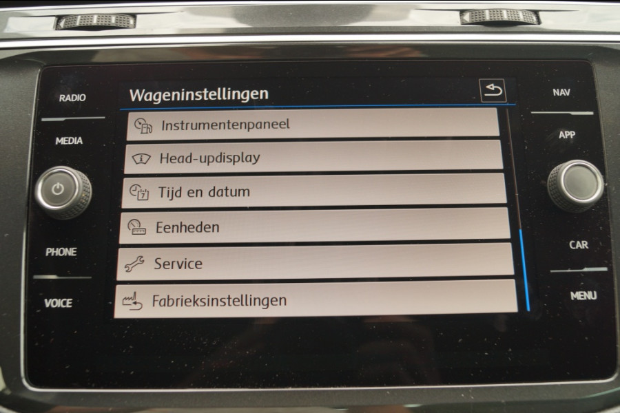 Volkswagen Tiguan 1.5 TSI 150pk DSG R-Line (2x) Highline Business