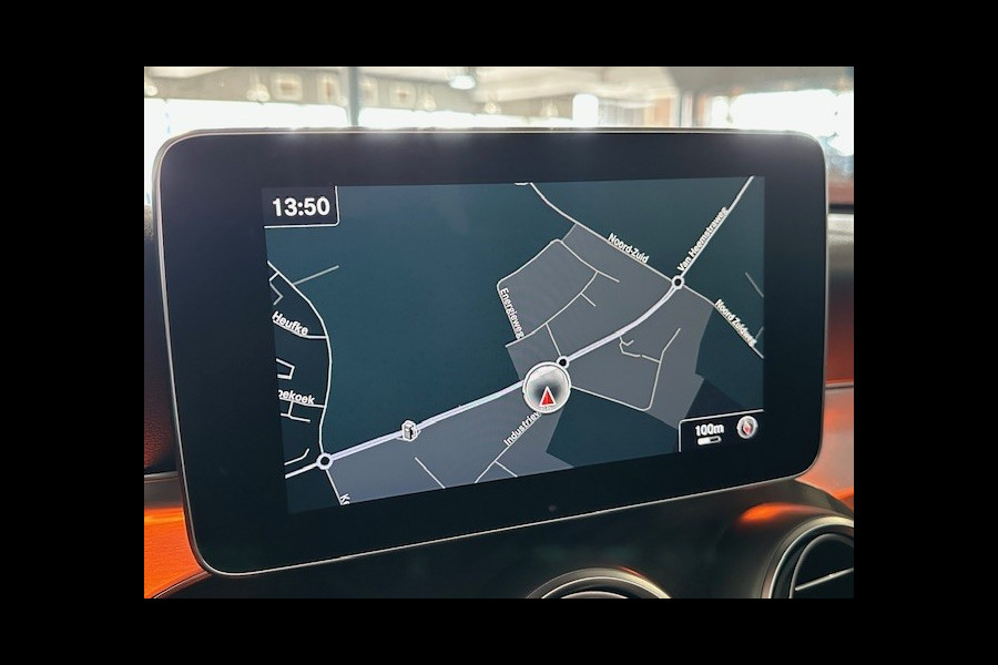 Mercedes-Benz C-Klasse Cabrio 200 AMG STYLING-AIRSCARF-MEMORY-HEAD UP-BURMESTER-ZEER COMPLEET