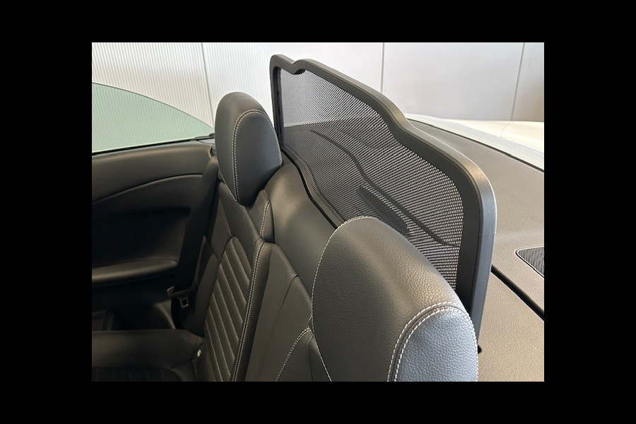 Mercedes-Benz C-Klasse Cabrio 200 AMG STYLING-AIRSCARF-MEMORY-HEAD UP-BURMESTER-ZEER COMPLEET