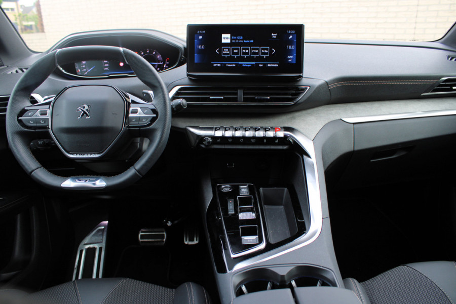 Peugeot 5008 1.2 PureTech GT | Black Pack | Adaptieve Cruise | 7-Persoons | Led | BLIS | Navigatie
