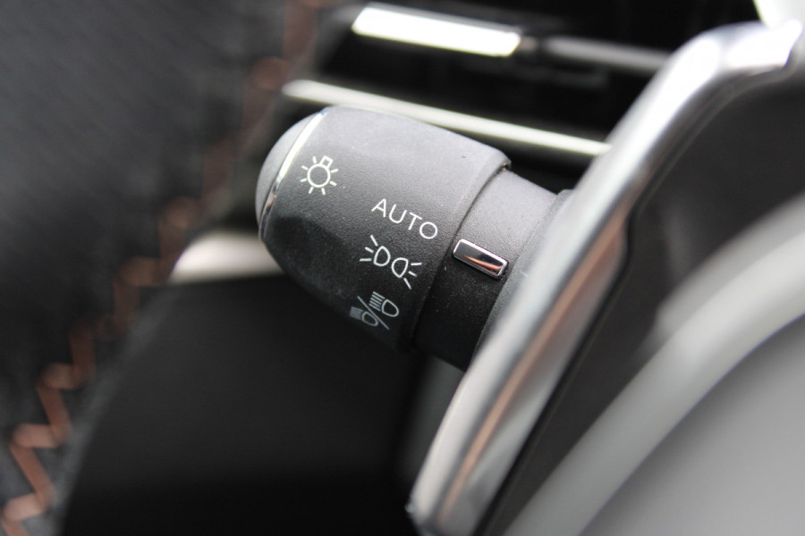 Peugeot 5008 1.2 PureTech GT | Black Pack | Adaptieve Cruise | 7-Persoons | Led | BLIS | Navigatie