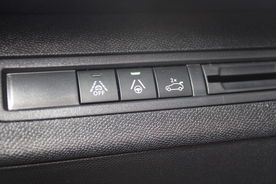 Peugeot 5008 1.2 PureTech GT | Black Pack | Adaptieve Cruise | 7-Persoons | Led | BLIS | Navigatie