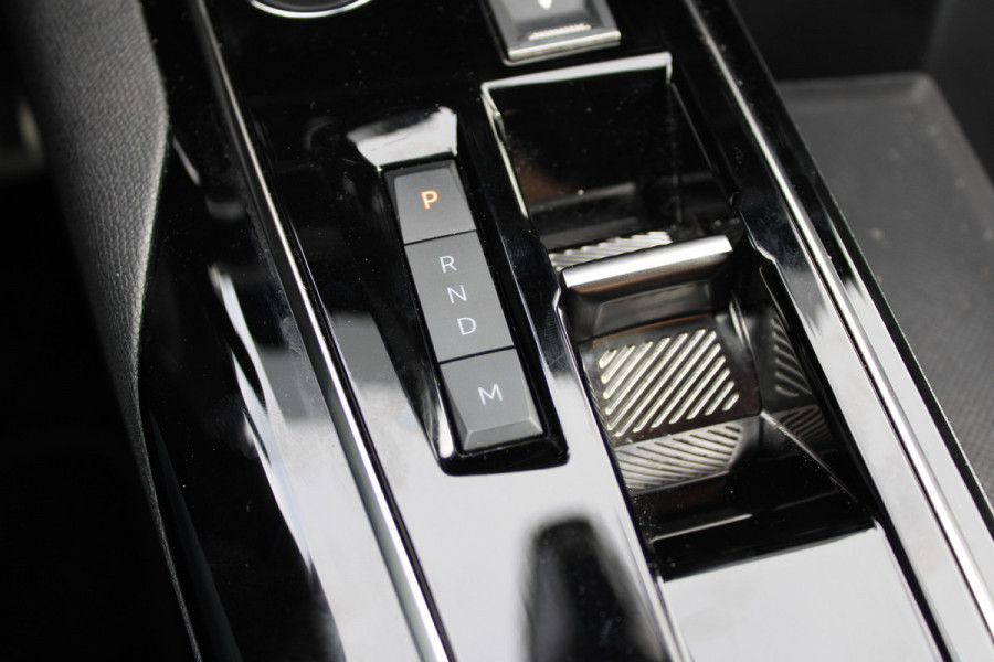 Peugeot 5008 1.2 PureTech GT | Black Pack | Adaptieve Cruise | 7-Persoons | Led | BLIS | Navigatie