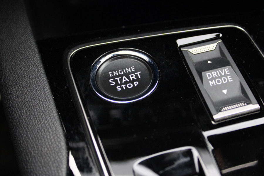 Peugeot 5008 1.2 PureTech GT | Black Pack | Adaptieve Cruise | 7-Persoons | Led | BLIS | Navigatie