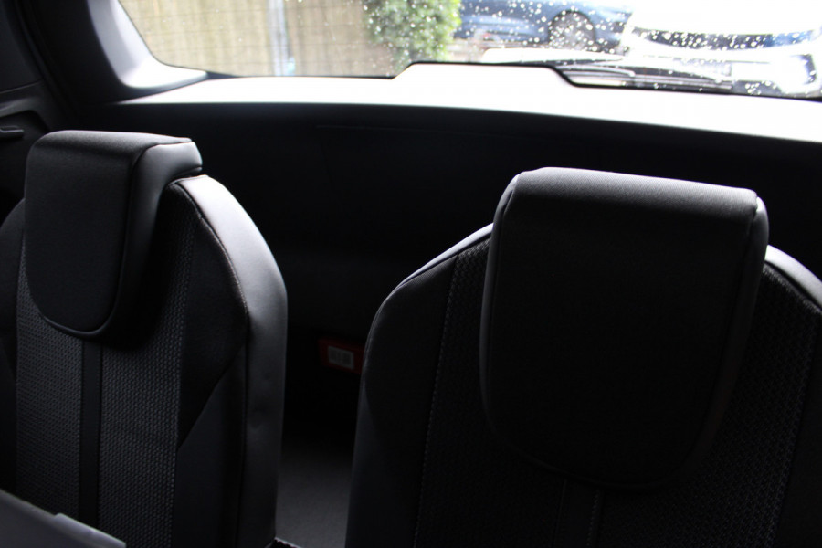 Peugeot 5008 1.2 PureTech GT | Black Pack | Adaptieve Cruise | 7-Persoons | Led | BLIS | Navigatie
