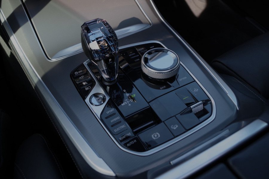 BMW X5 xDrive45e 395 PK M-Sport High Executive PHEV, Harman-Kardon, Individual Leder, Sky Lounge Panoramadak, Head-Up