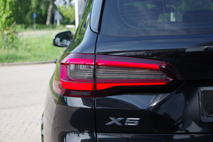 BMW X5 xDrive45e 395 PK M-Sport High Executive PHEV, Harman-Kardon, Individual Leder, Sky Lounge Panoramadak, Head-Up