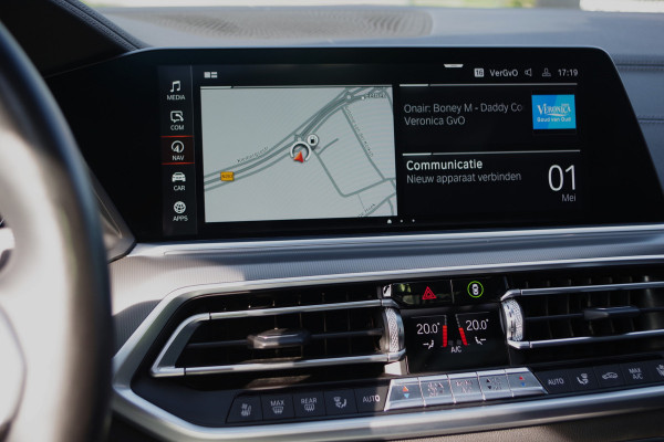 BMW X5 xDrive45e 395 PK M-Sport High Executive PHEV, Harman-Kardon, Individual Leder, Sky Lounge Panoramadak, Head-Up