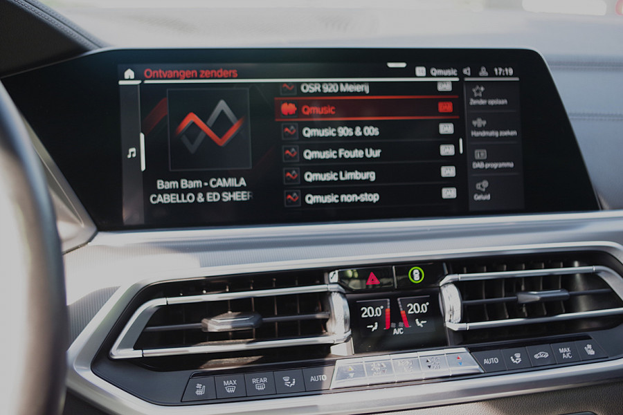 BMW X5 xDrive45e 395 PK M-Sport High Executive PHEV, Harman-Kardon, Individual Leder, Sky Lounge Panoramadak, Head-Up