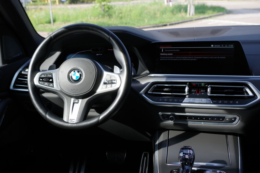 BMW X5 xDrive45e 395 PK M-Sport High Executive PHEV, Harman-Kardon, Individual Leder, Sky Lounge Panoramadak, Head-Up