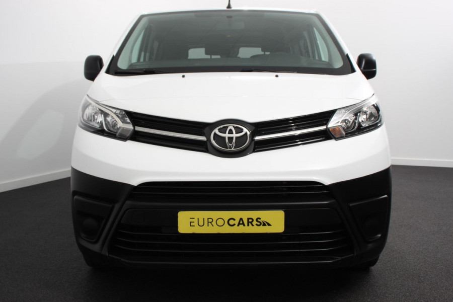 Toyota Proace Shuttle 1.5 D-4D 116pk Dynamic VP 9 persoons Trekhaak Airco Cruise Control Bluetooth Getinte ramen