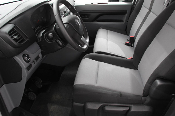 Toyota Proace Shuttle 1.5 D-4D 116pk Dynamic VP 9 persoons Trekhaak Airco Cruise Control Bluetooth Getinte ramen