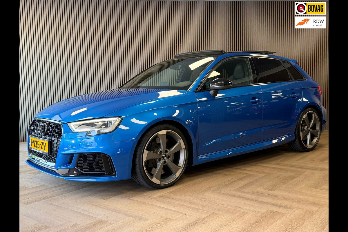 Audi A3 Sportback RS3 2.5 TFSI RS 3 QUATTRO 400PK NAVI PANO LED CRUISE CLIMATE CONTROL Audi A3 Sportback RS3 2.5 TFSI RS 3 QUATTRO 400PK NAVI PANO LED CRUISE CLIMATE CONTROL
