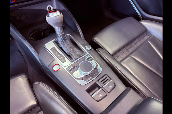 Audi A3 Sportback RS3 2.5 TFSI RS 3 QUATTRO 400PK NAVI PANO LED CRUISE CLIMATE CONTROL