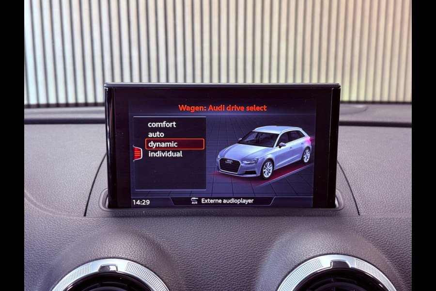 Audi A3 Sportback RS3 2.5 TFSI RS 3 QUATTRO 400PK NAVI PANO LED CRUISE CLIMATE CONTROL