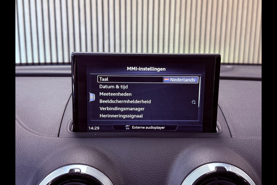 Audi A3 Sportback RS3 2.5 TFSI RS 3 QUATTRO 400PK NAVI PANO LED CRUISE CLIMATE CONTROL