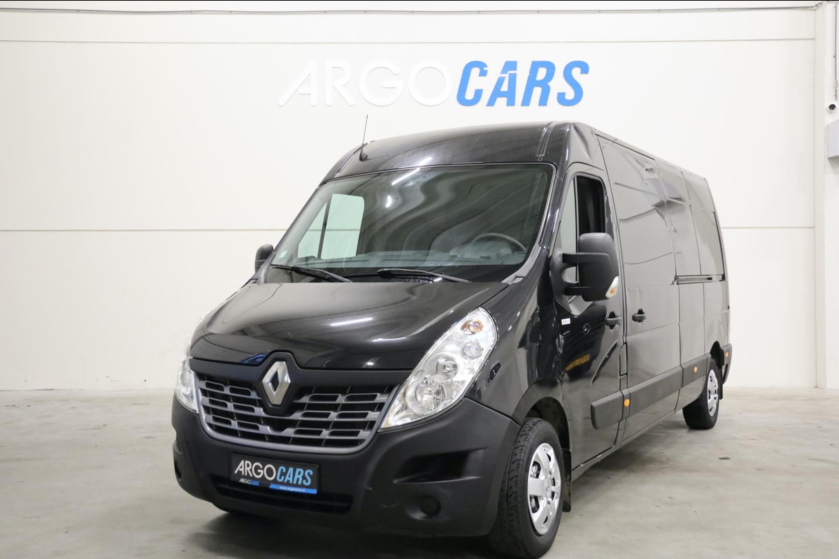 Renault Master T35 ZWART 2.3 dCi L3/H2 146PK NAVI CAMERA AIRCO LEASE v/a €112,- p.m. inruil mogelijk Renault Master T35 ZWART 2.3 dCi L3/H2 146PK NAVI CAMERA AIRCO LEASE v/a €112,- p.m. inruil mogelijk