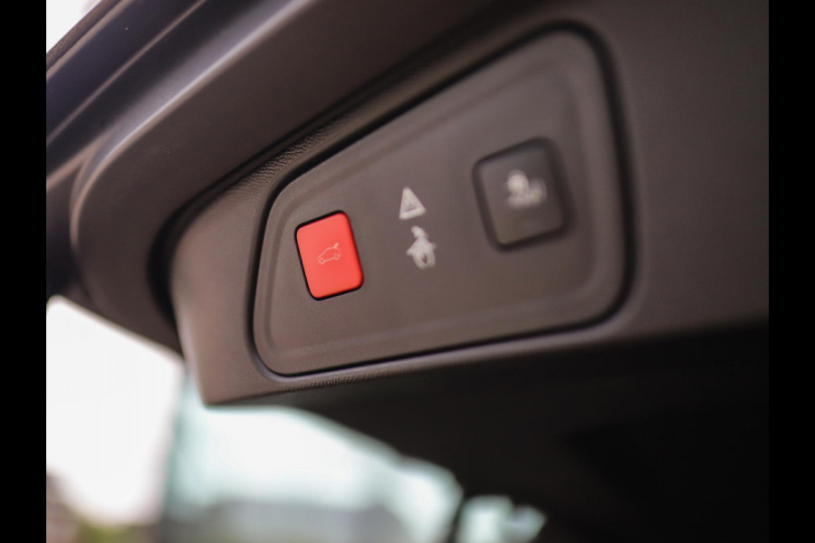 Peugeot 3008 1.5 BlueHDi Blue Lease Premium | Pano | Camera | Focal | Memory | Keyless